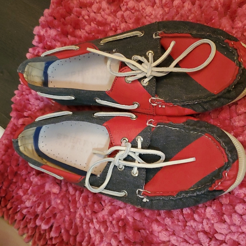- Classy Sperry dockers